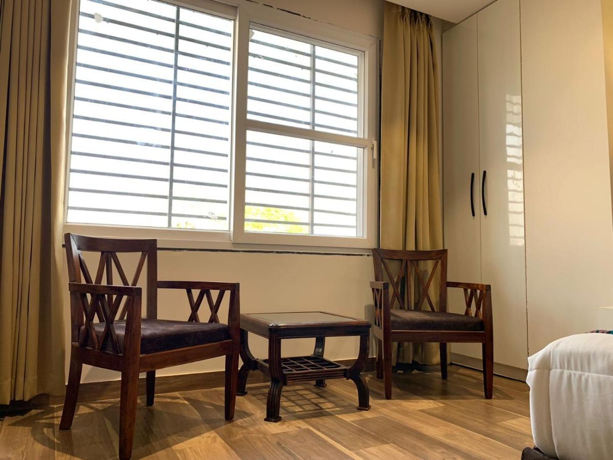Shāhpur Hotel Alpine Plaza المظهر الخارجي الصورة