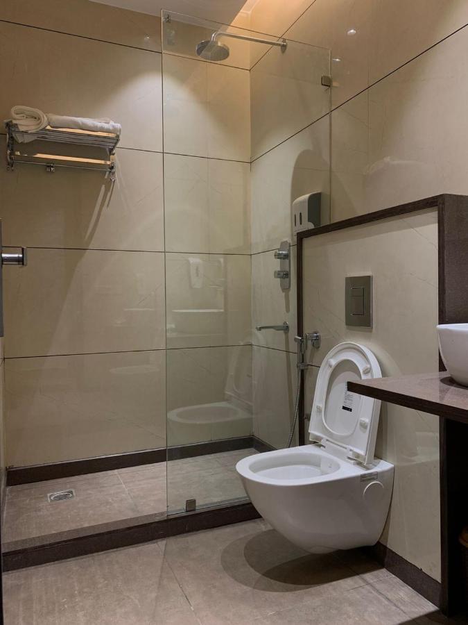 Shāhpur Hotel Alpine Plaza المظهر الخارجي الصورة